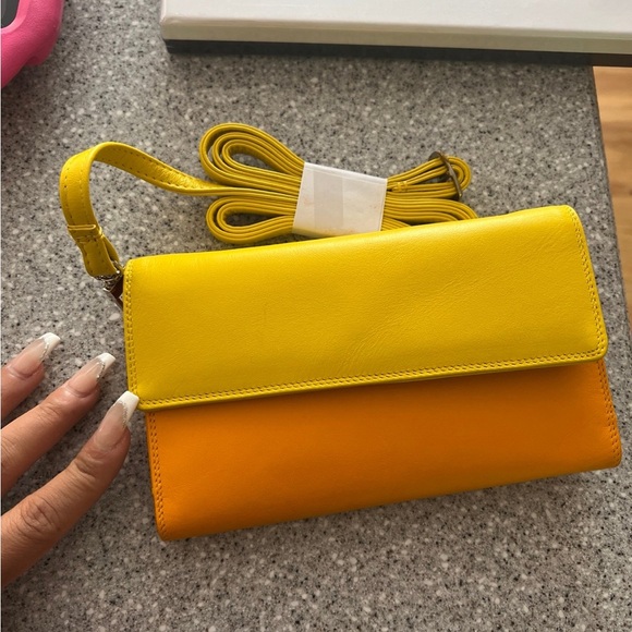 Wallet - Picture 1 of 5